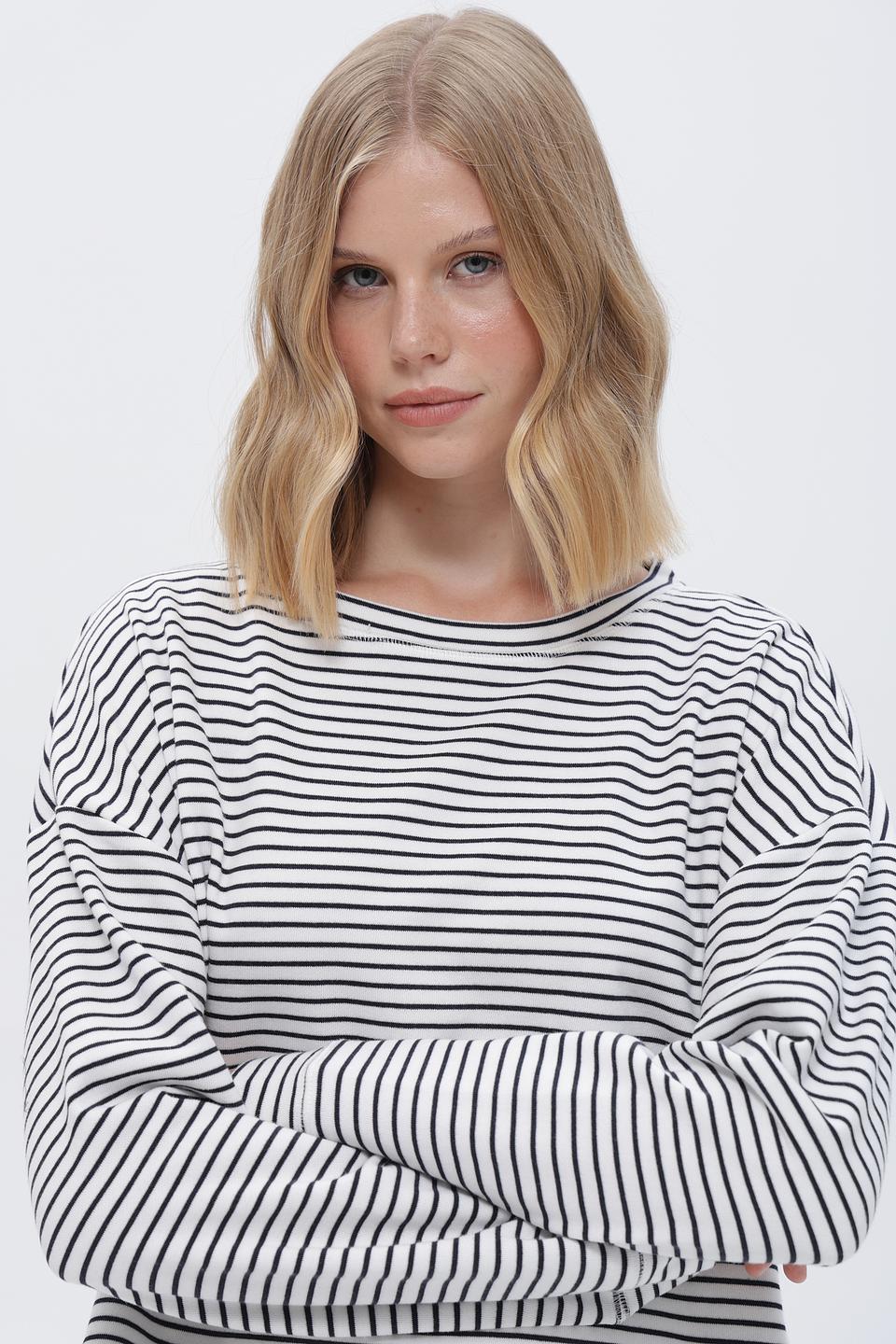 Пуловер Tom Tailor в полоску