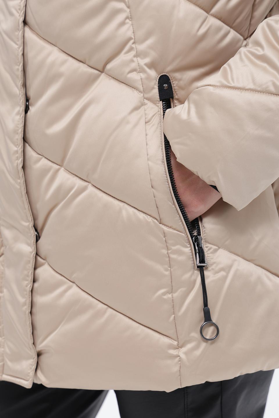 Куртка District стеганая бежевая