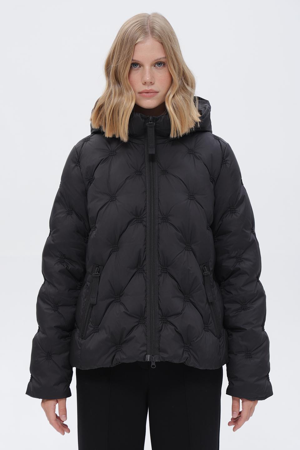Куртка Betty Barclay стеганая черная