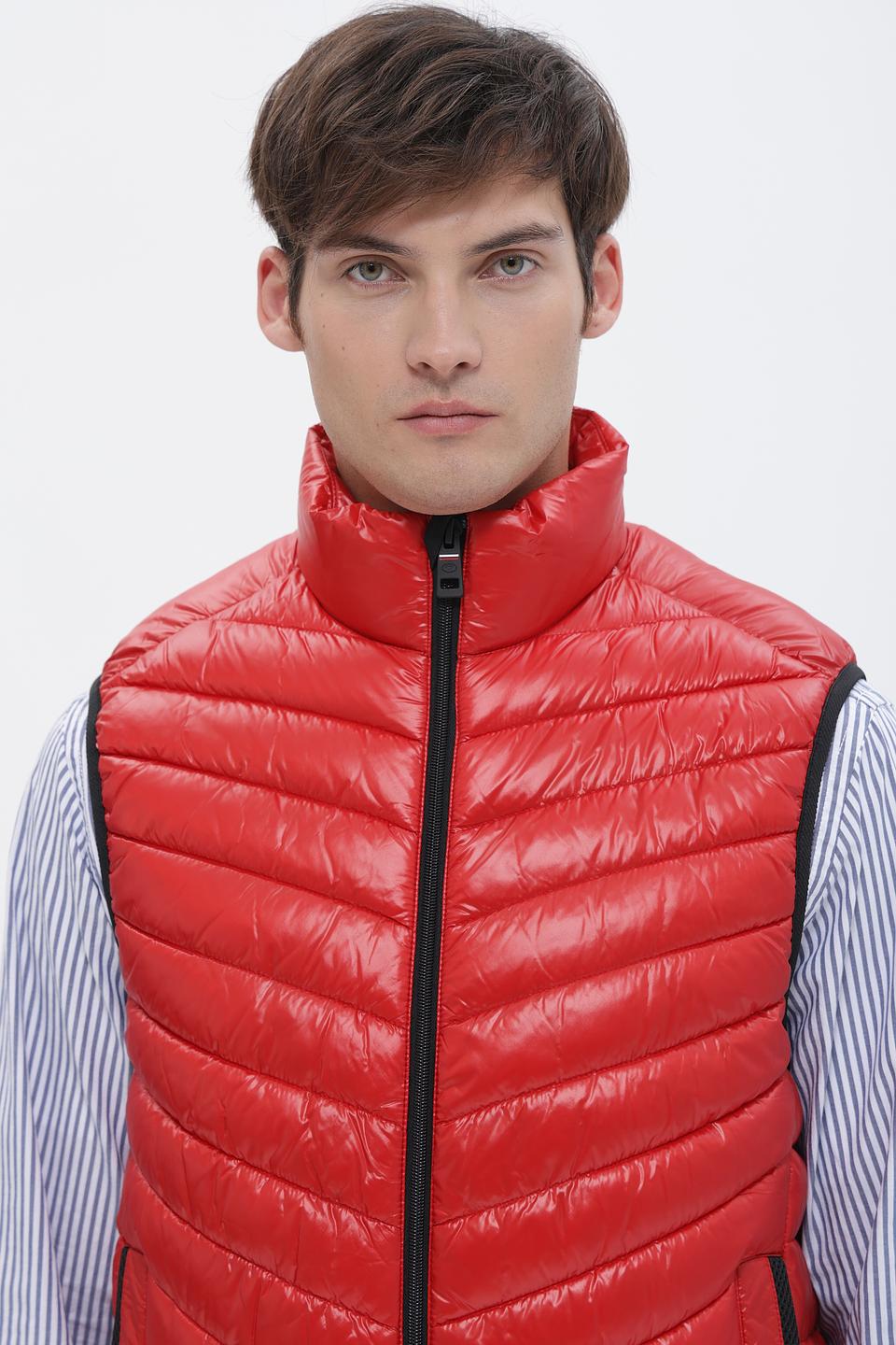 Жилет стеганый Tom Tailor красный