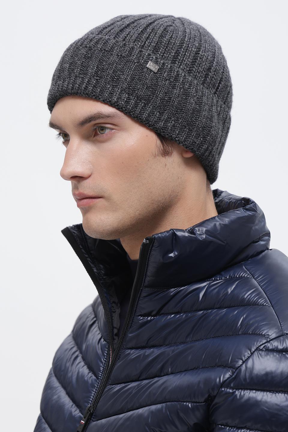 Шапка ADL man серая вязаная