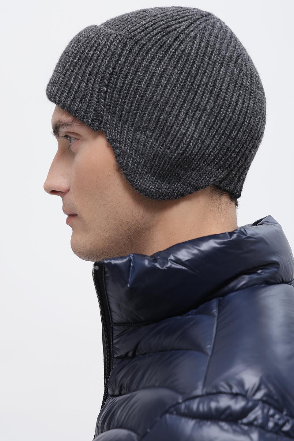 Шапка ADL man вязаная серая