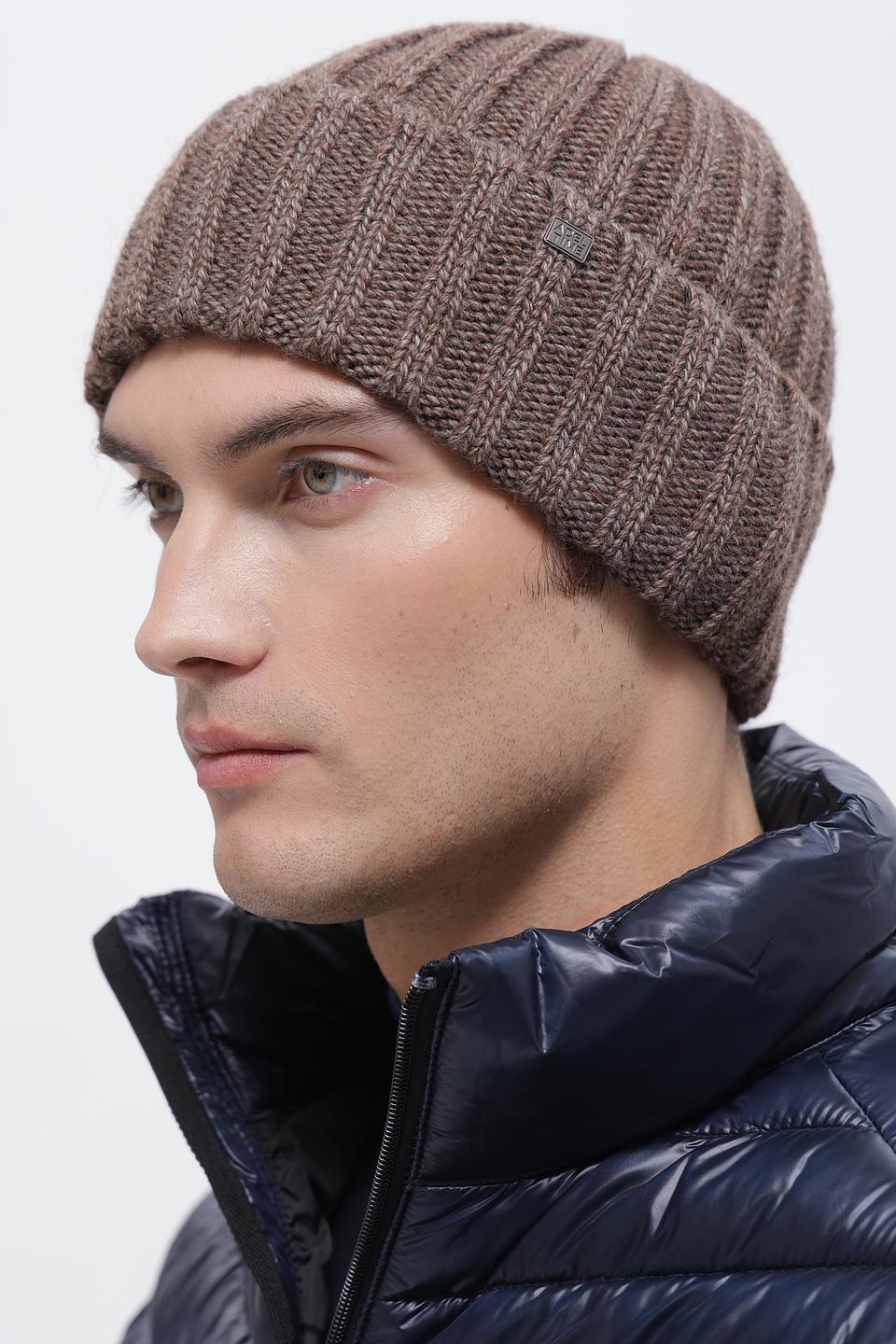 Шапка ADL man вязаная коричневая
