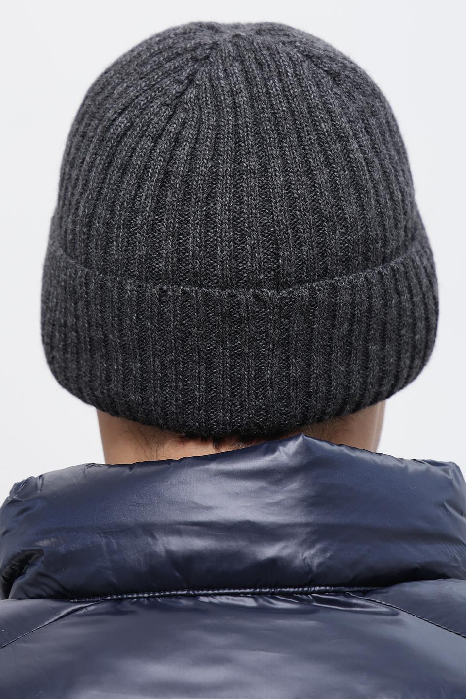 Шапка ADL man вязаная серая