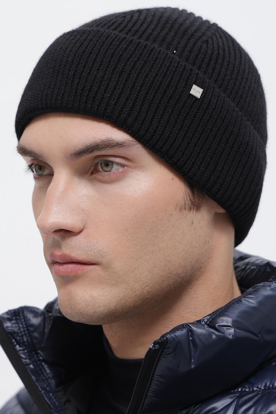 Шапка ADL man вязаная черная