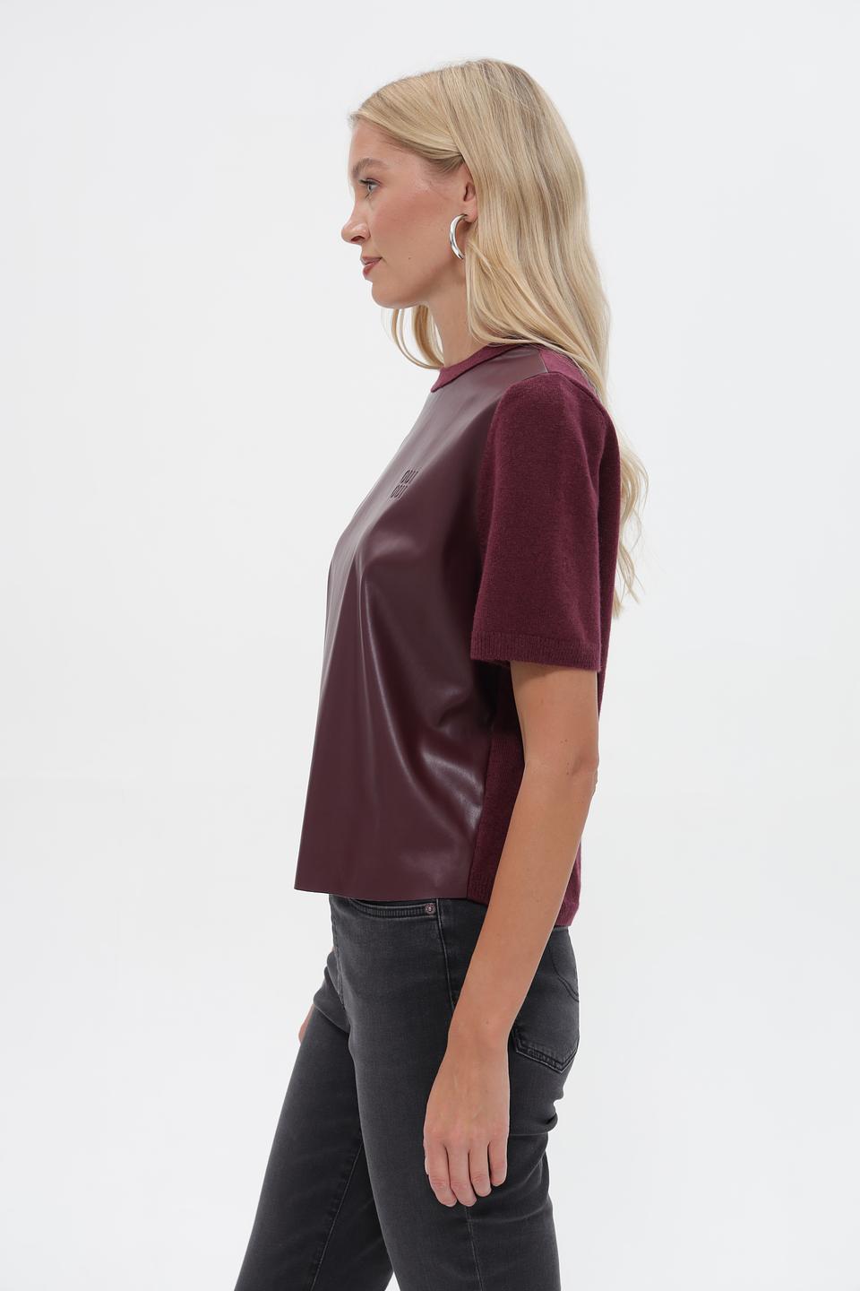 Футболка Oui с экокожей