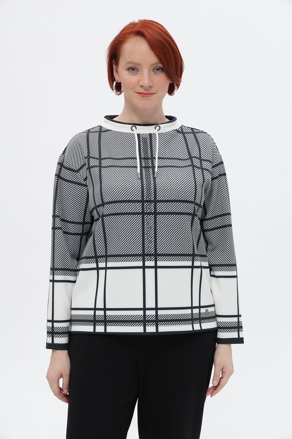 Пуловер Lebek в клетку с капюшоном