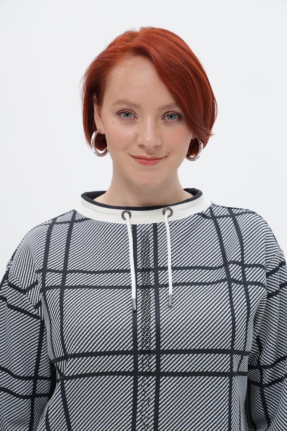 Пуловер Lebek в клетку с капюшоном