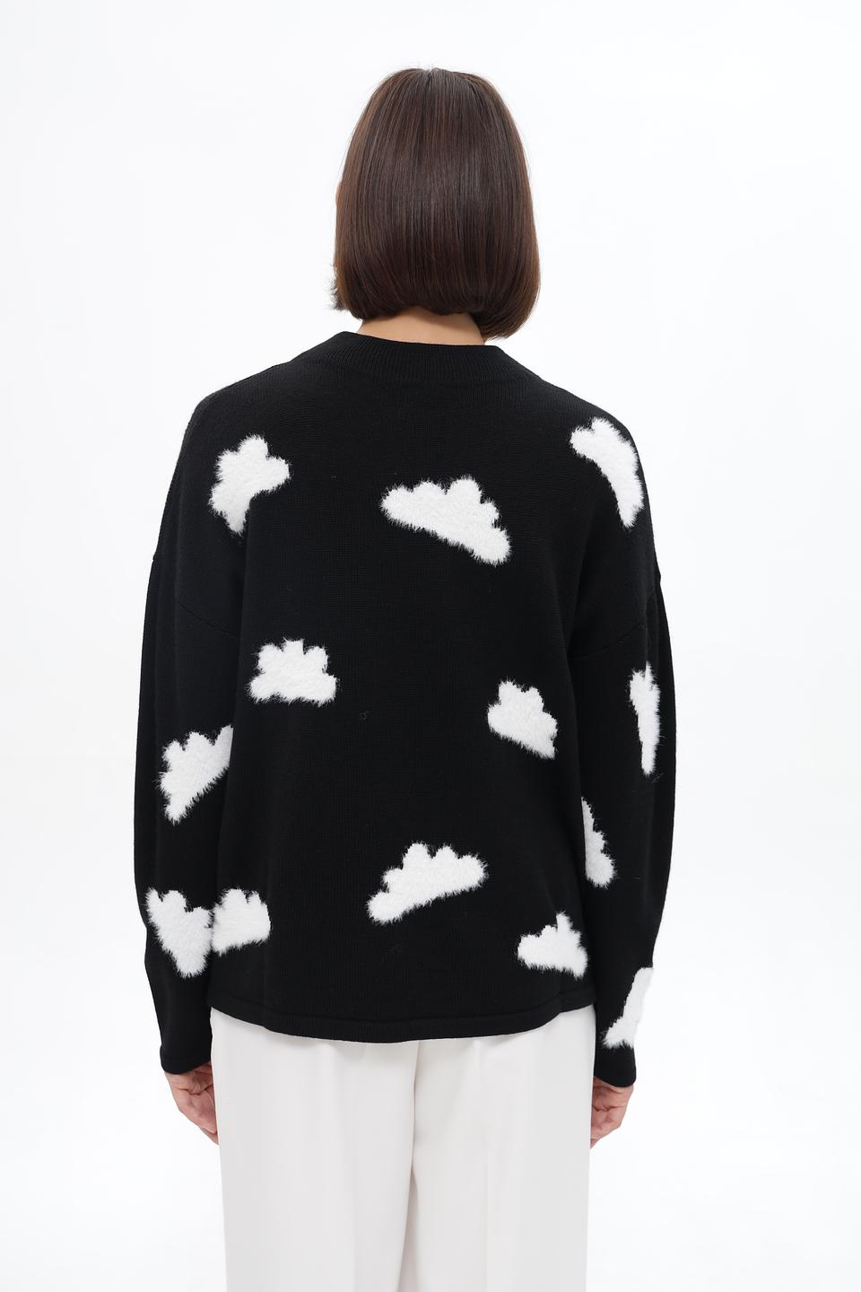 Пуловер UNQ с облаками