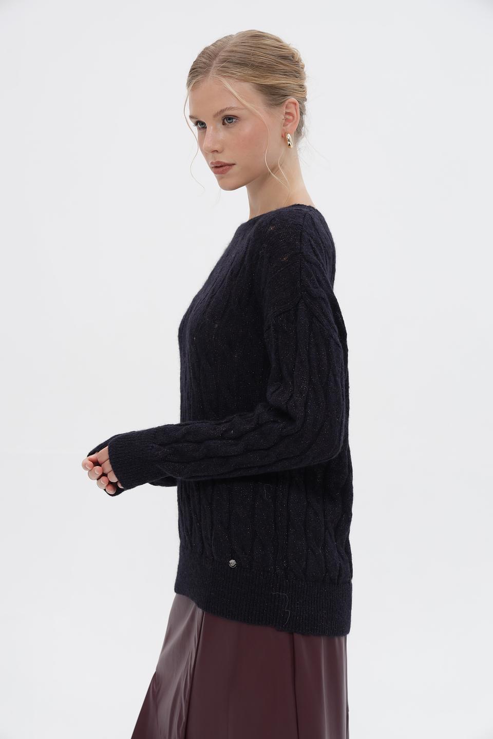 Пуловер Bugatti с косами