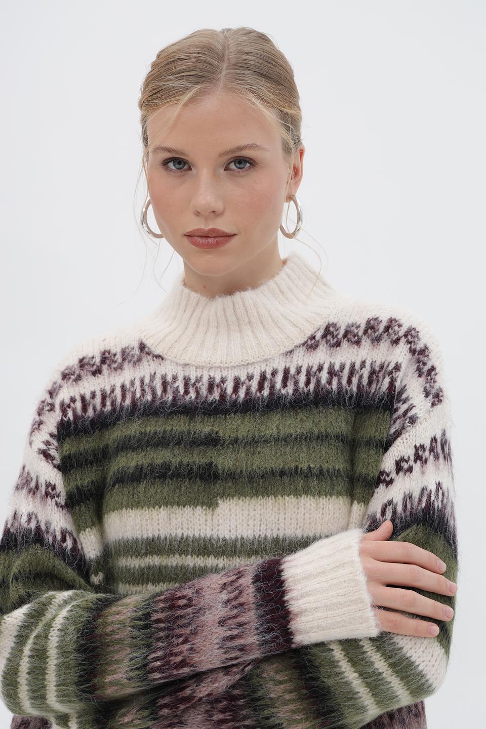 Пуловер More and More в полоску