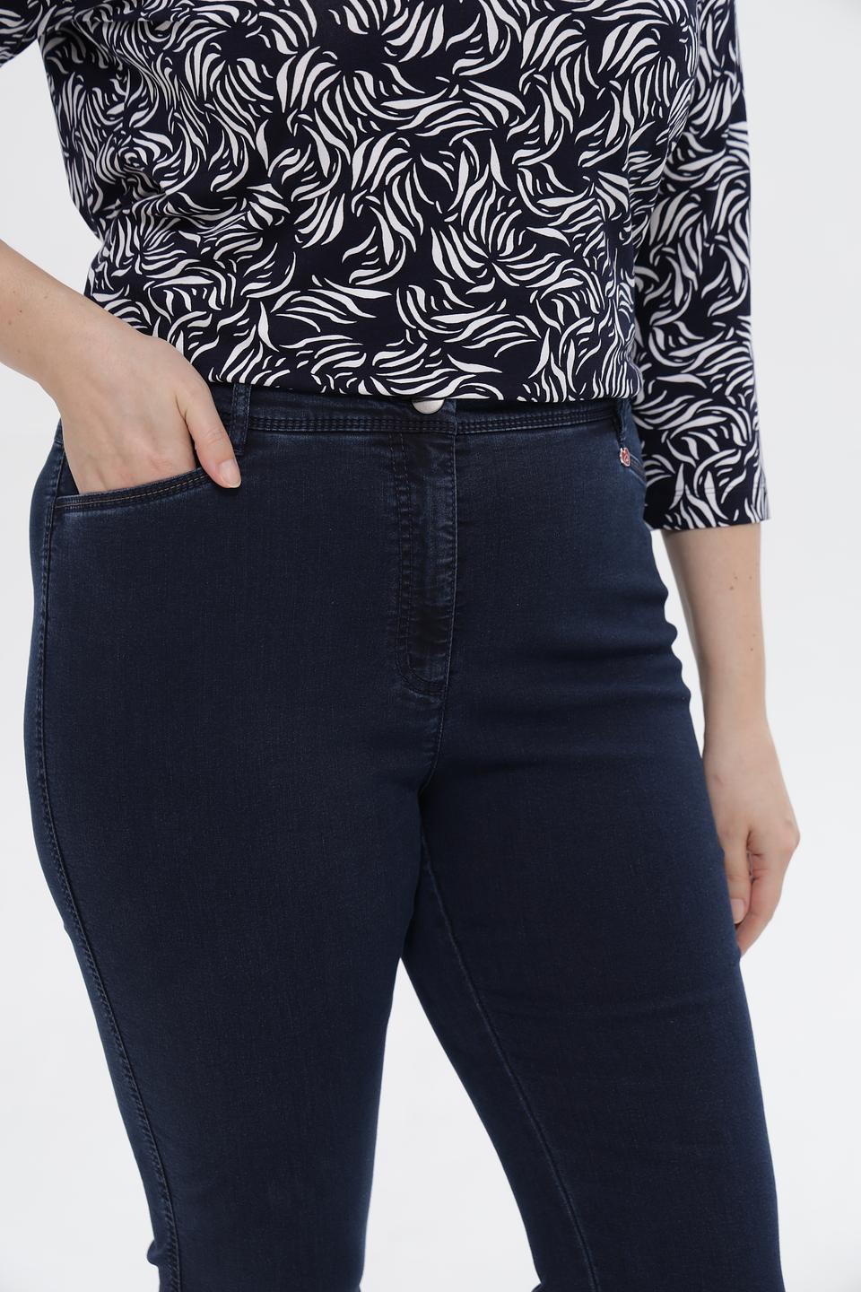 Джинсы клеш Relaxed by Toni