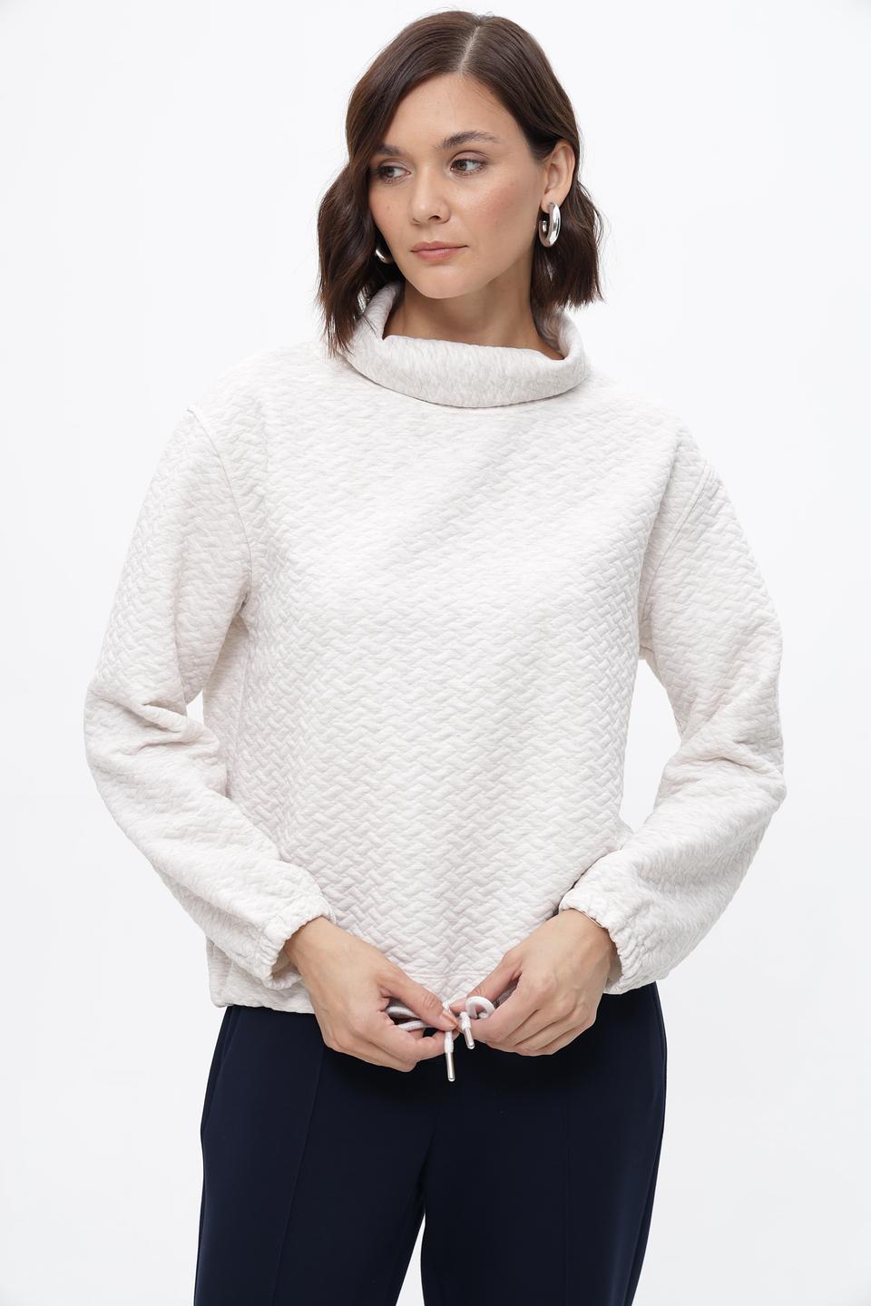 Пуловер More and More стеганый молочный