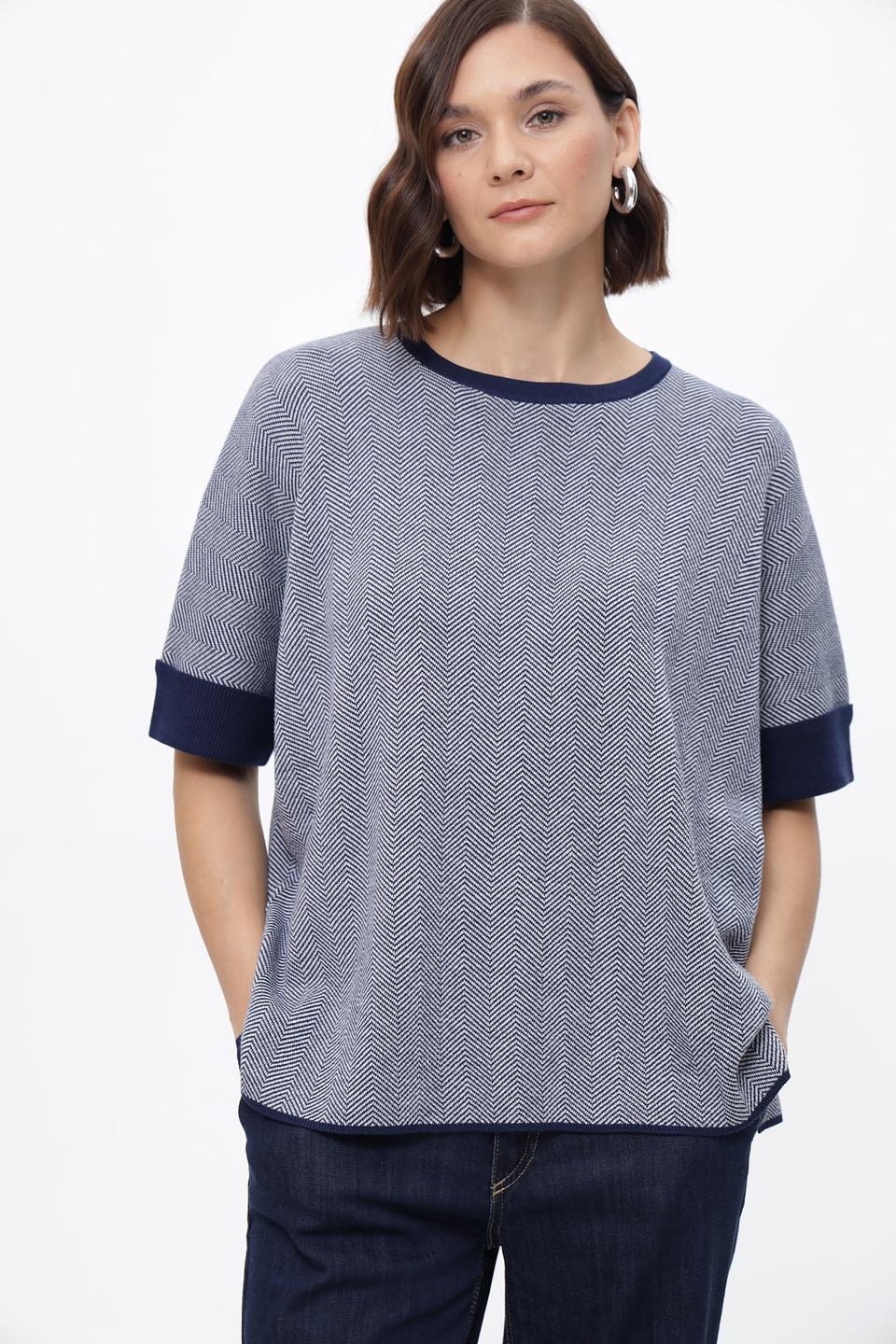 Пуловер UNQ с узором