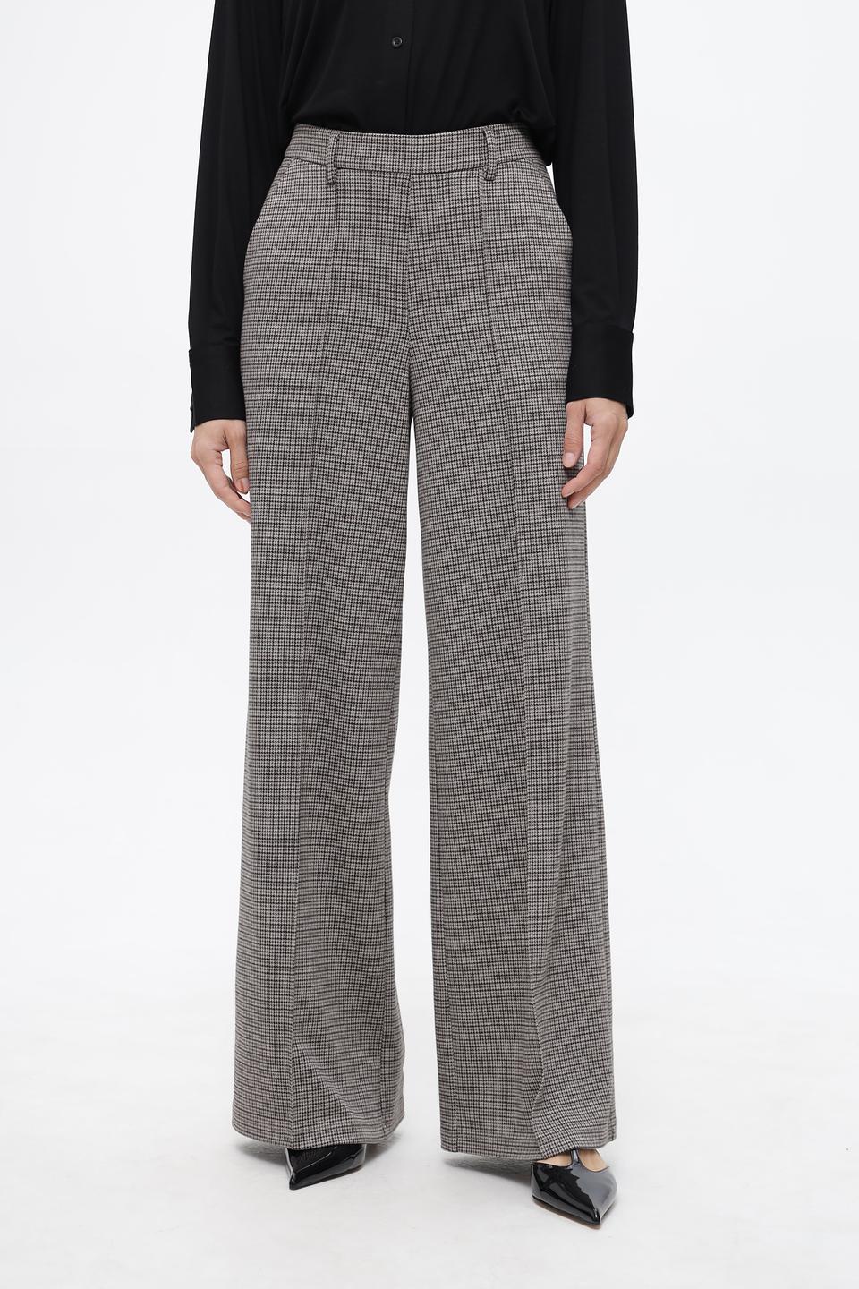 Брюки клеш Oui в клетку