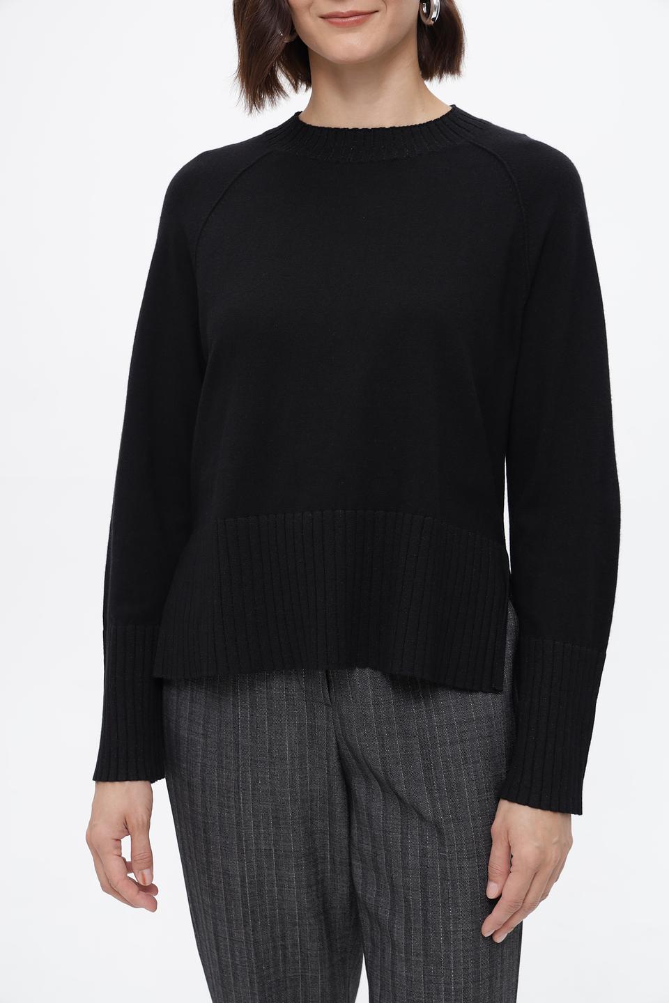 Пуловер Lecomte чёрный