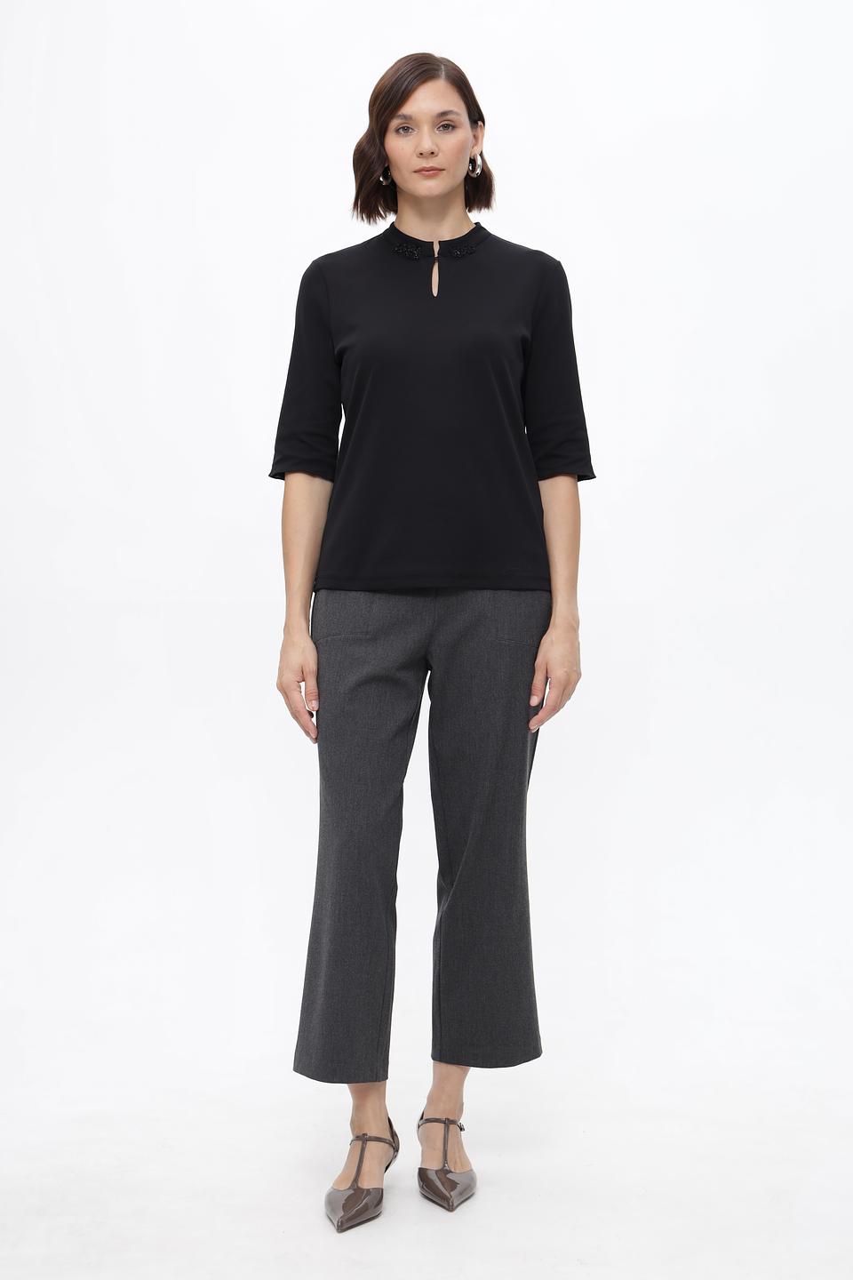 Блуза Marc Cain с вырезом