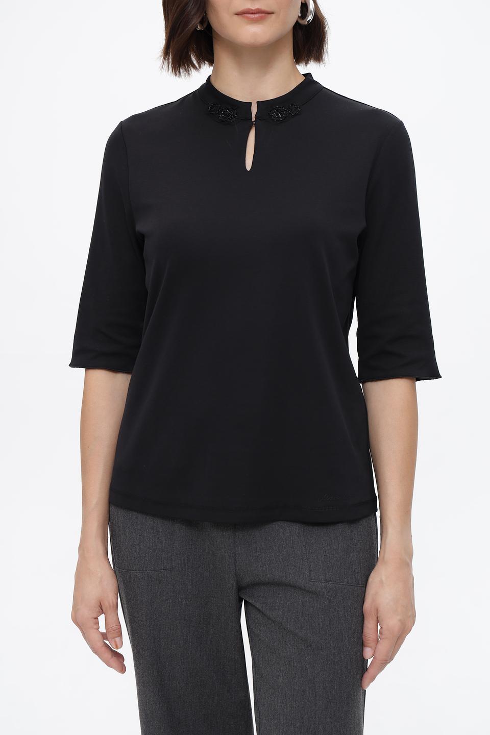 Блуза Marc Cain с вырезом