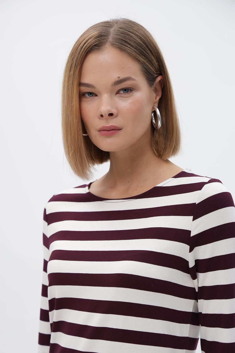 Блузка More and More в полоску