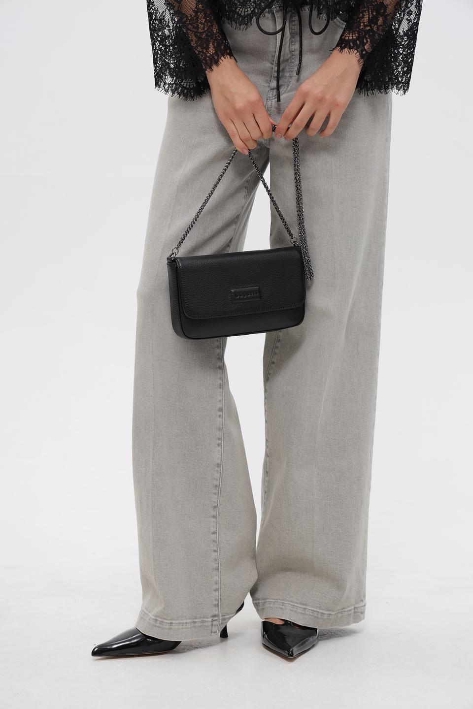 Сумка Bugatti кожаная черная