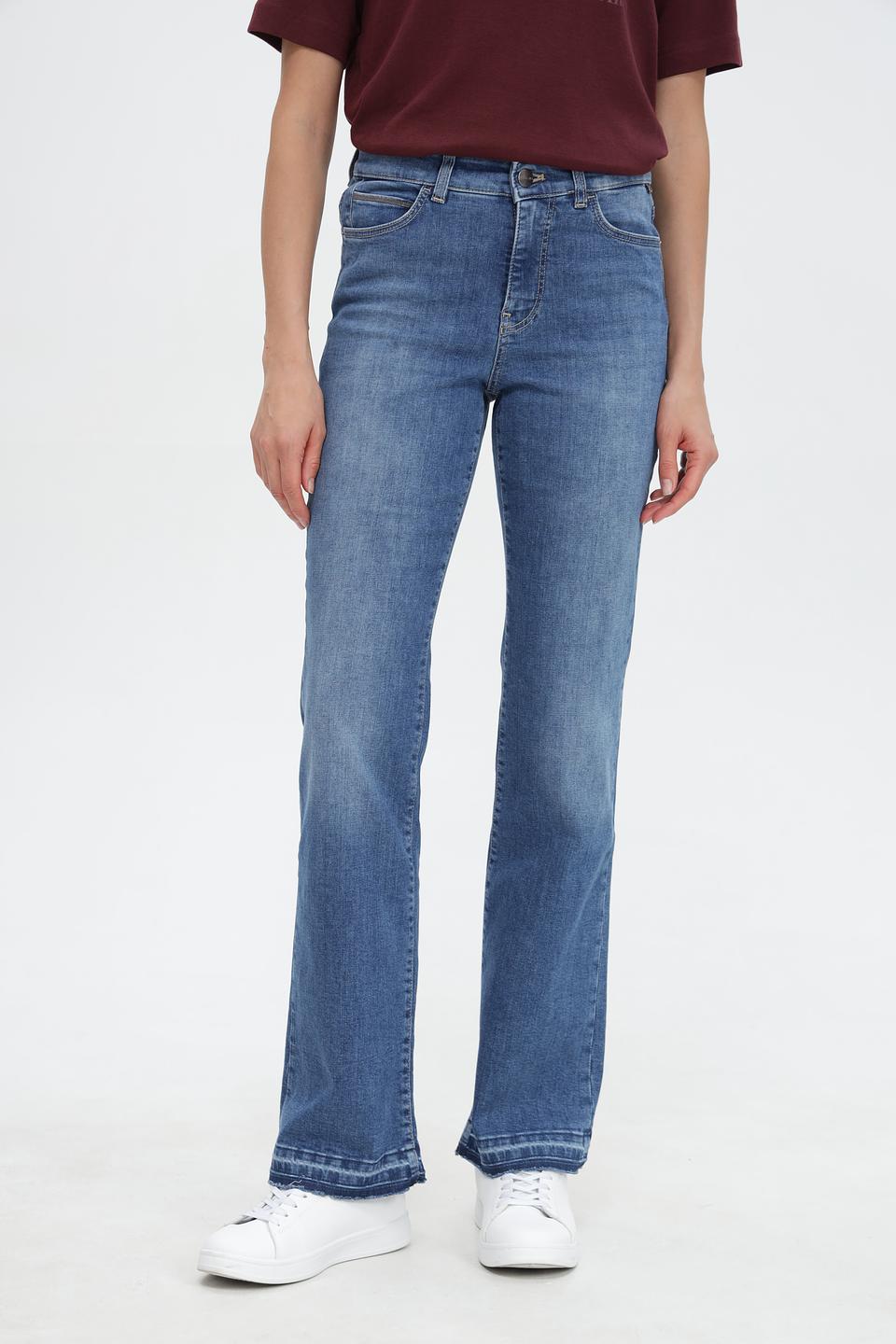 Джинсы клеш Marc Cain