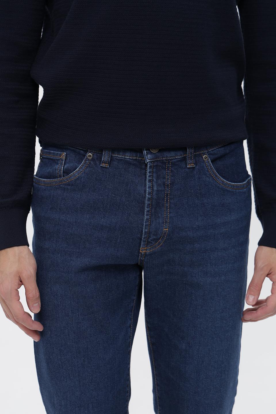 Джинсы Gardeur классического кроя
