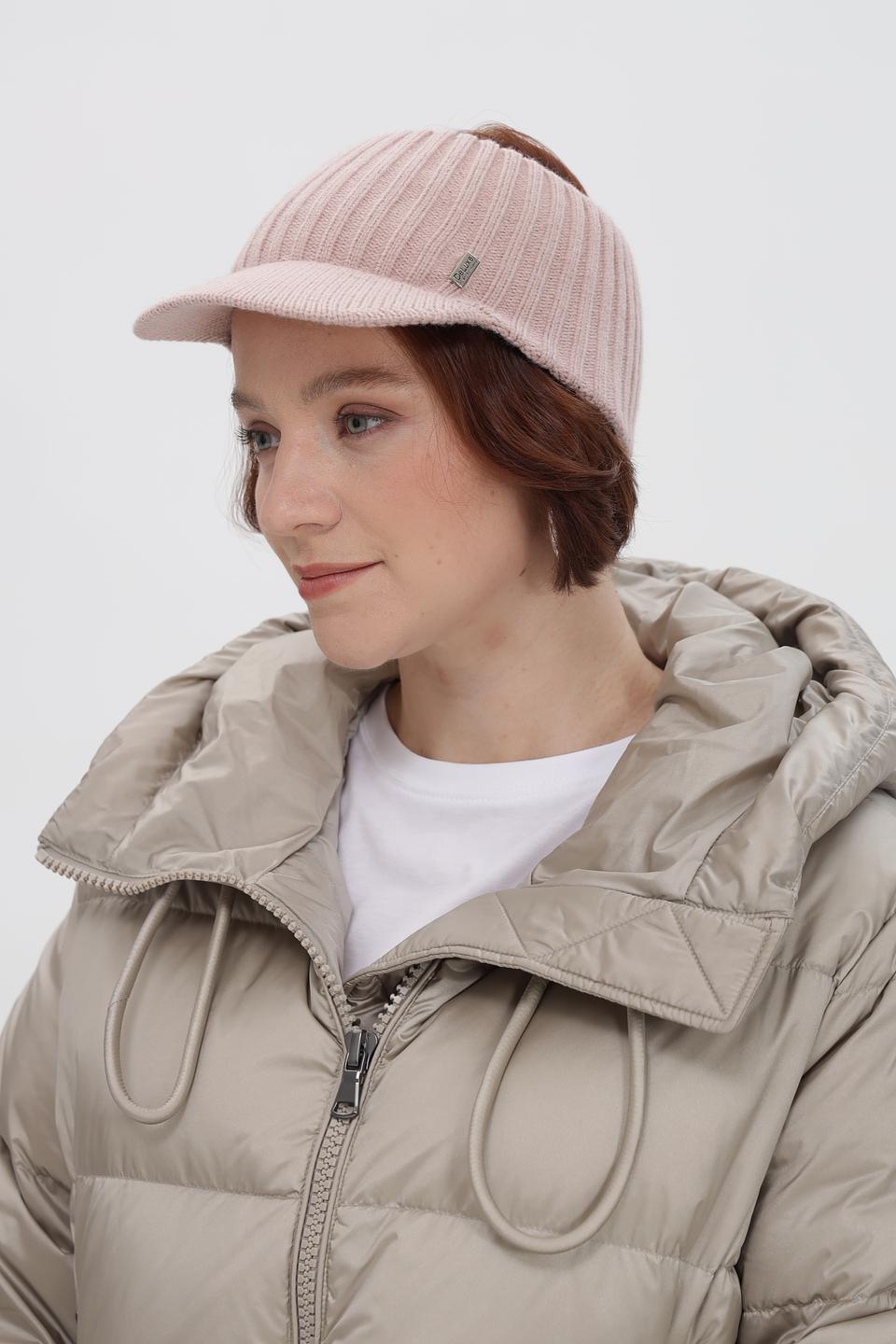 Шапка Julia Florenzi с козырьком