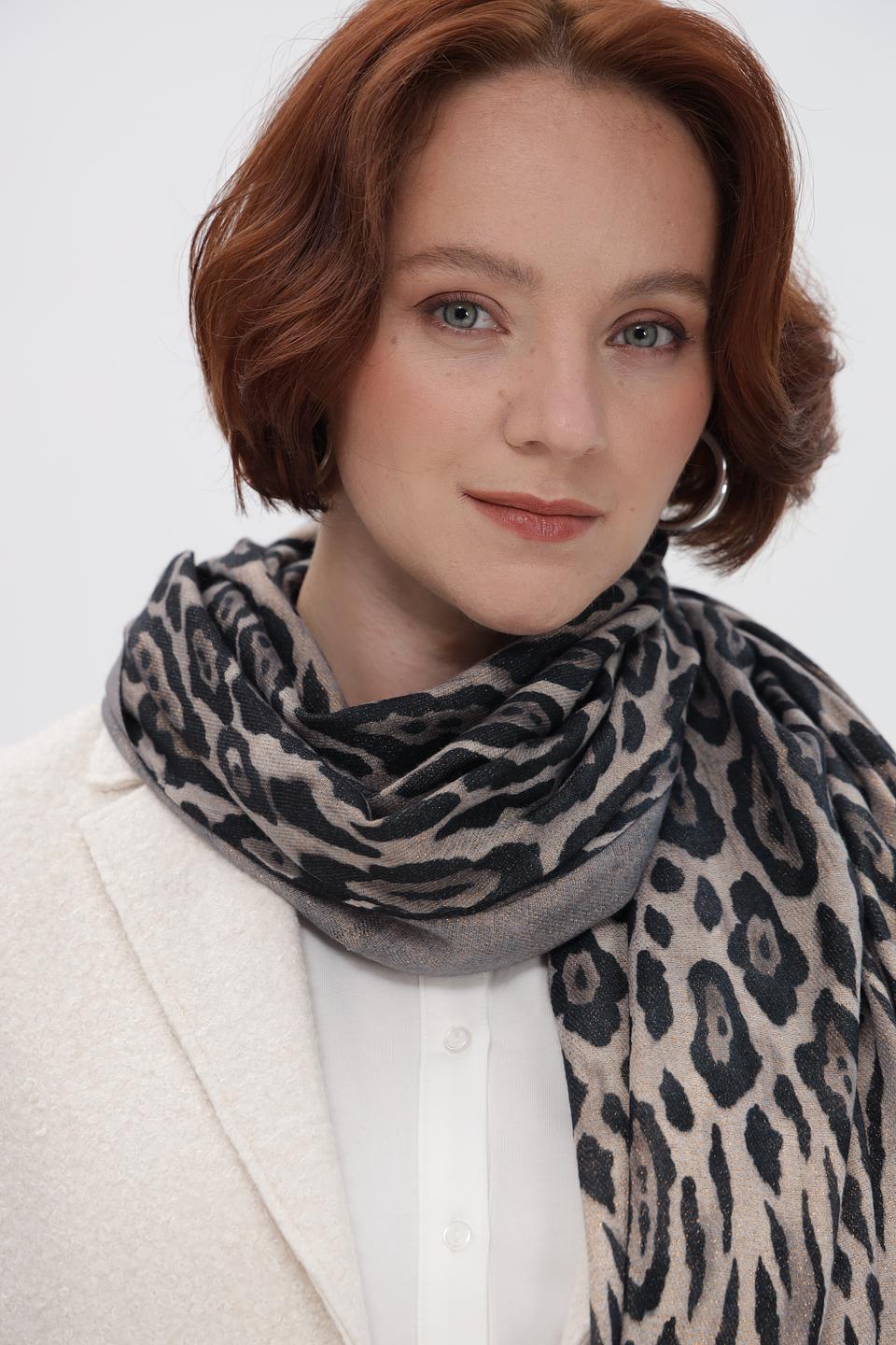 Шарф Fraas с леопардовым принтом