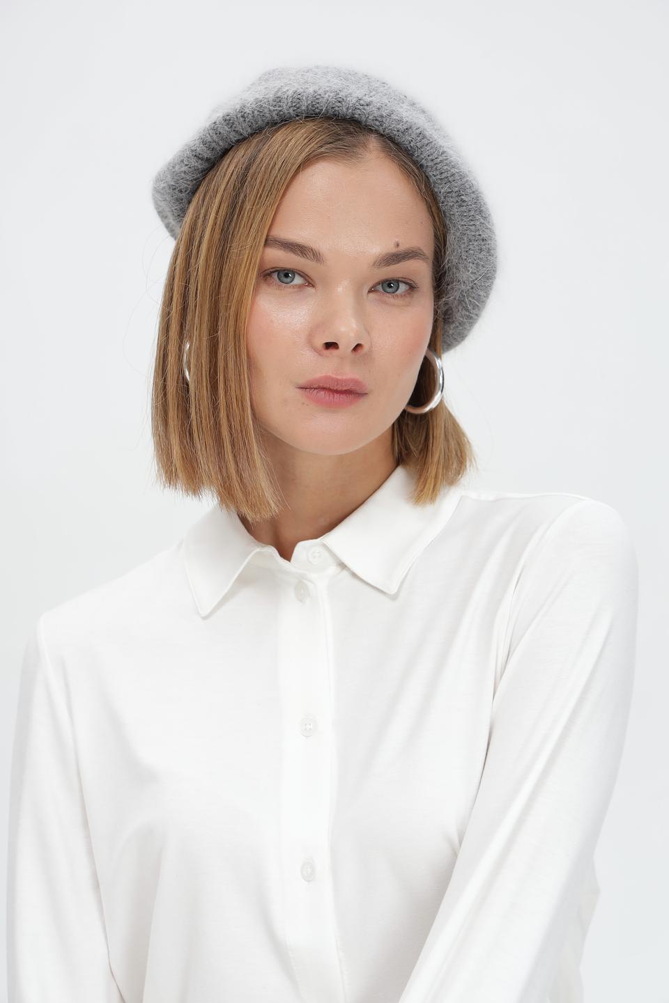 Шапка Julia Florenzi серая