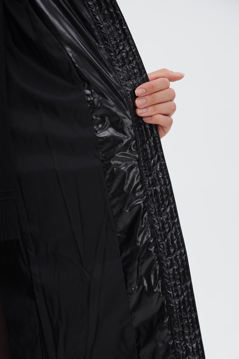 Пальто Marc Cain Sports стеганое черное