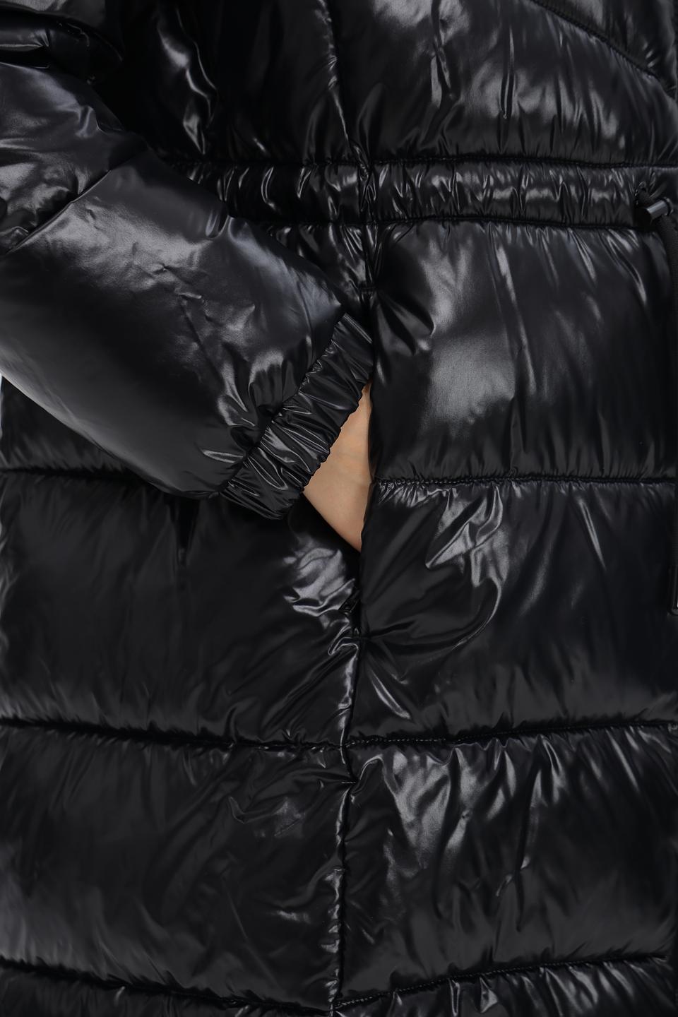 Пальто Marc Cain Sports стеганое черное