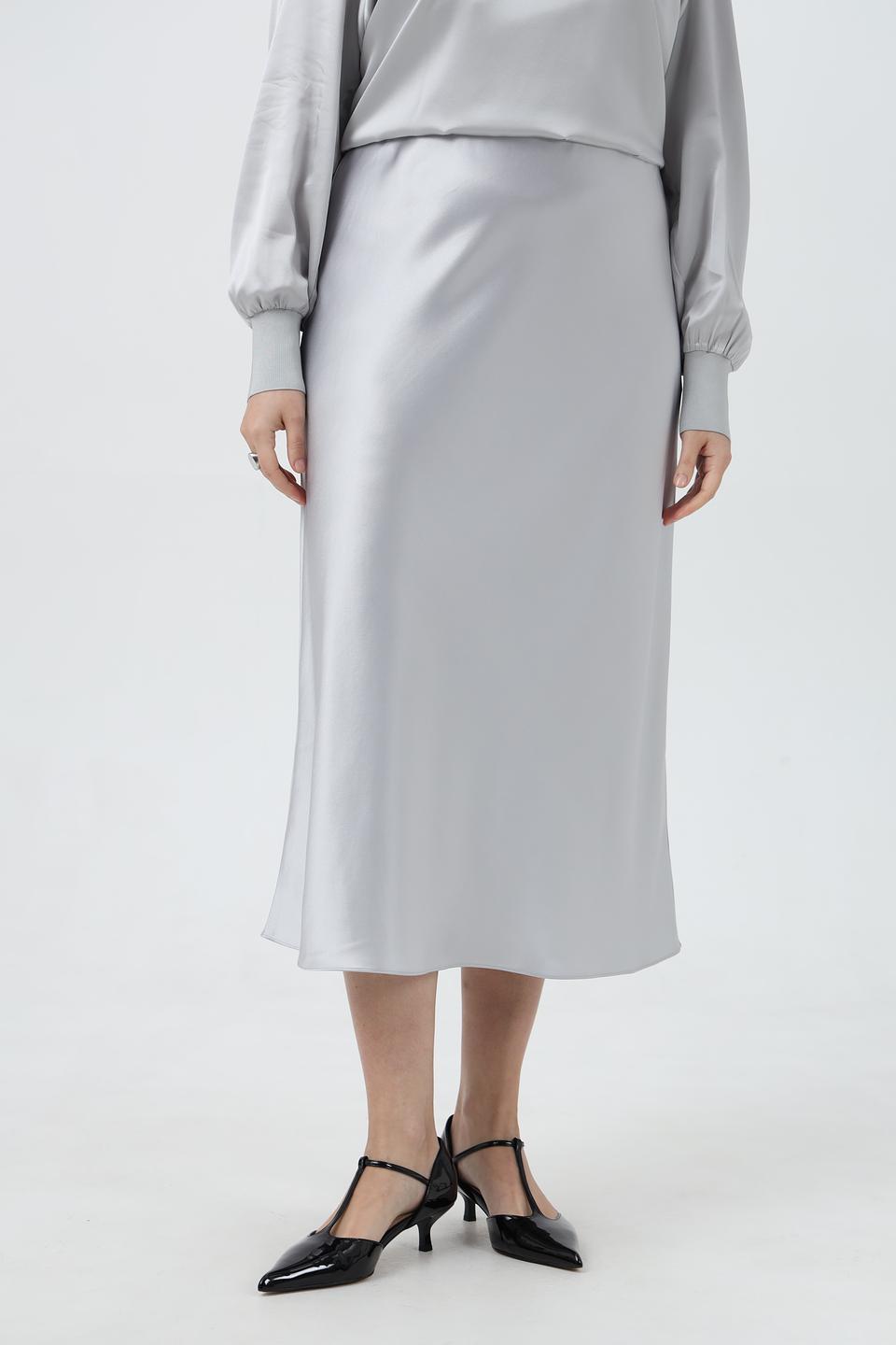 Юбка Herzens Angelegenheit атласная серая