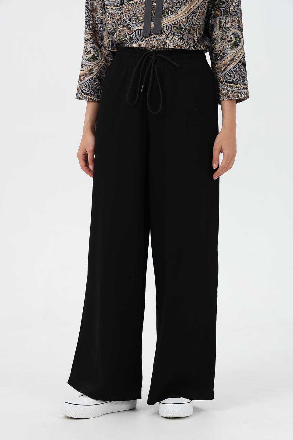 Брюки-клеш Miss Lagotte черные