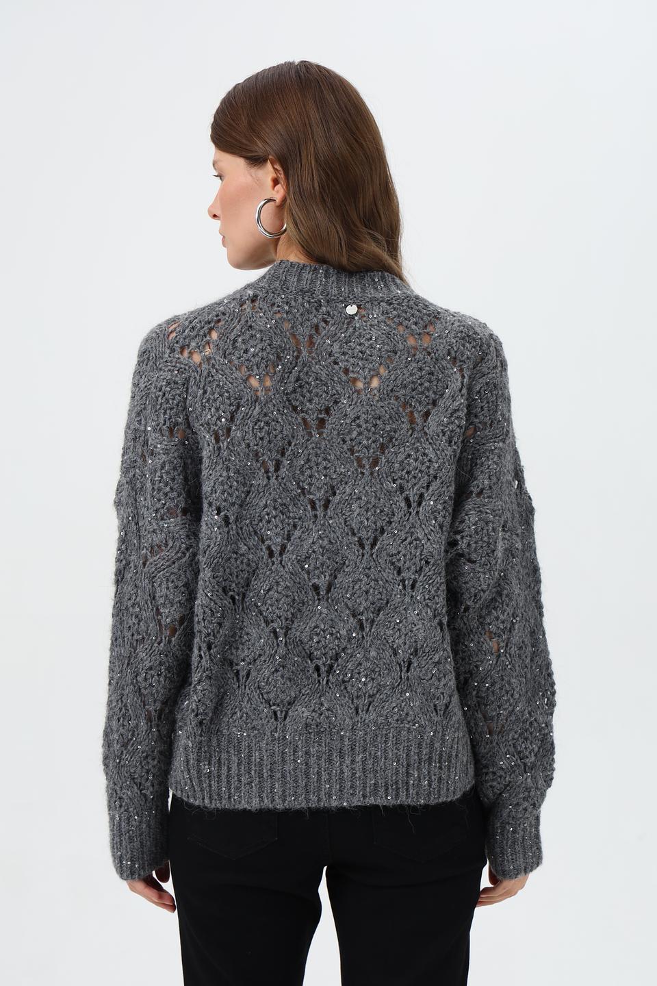 Пуловер Rich and Royal с пайетками