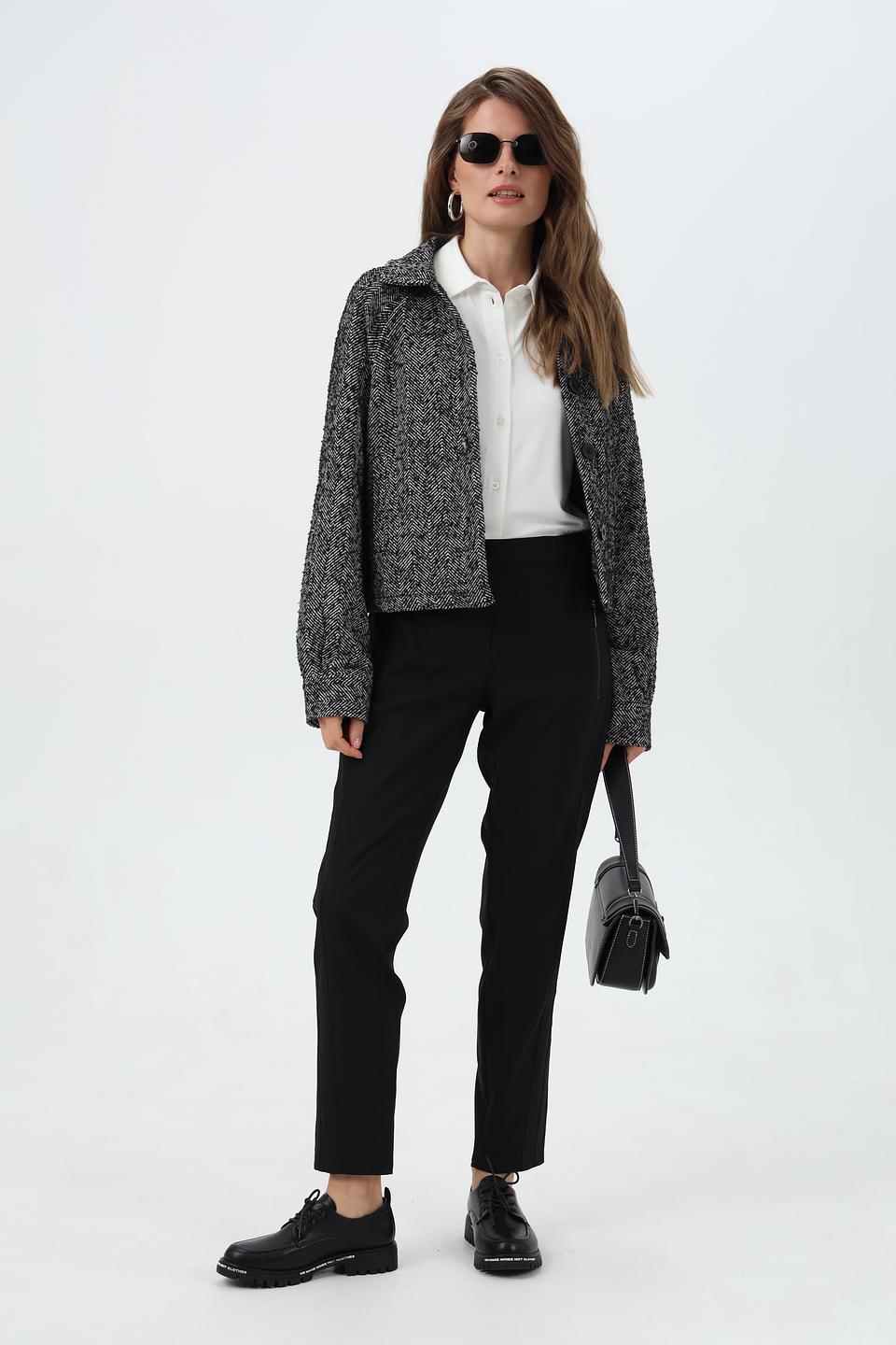 Брюки Betty Barclay укороченные черные