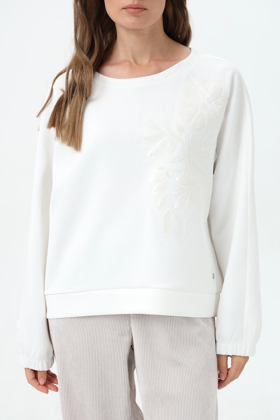 Пуловер Monari с вышивкой