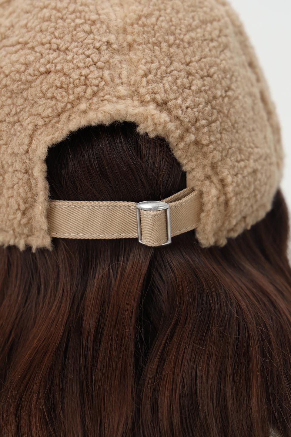 Бейсболка Bugatti женская бежевая