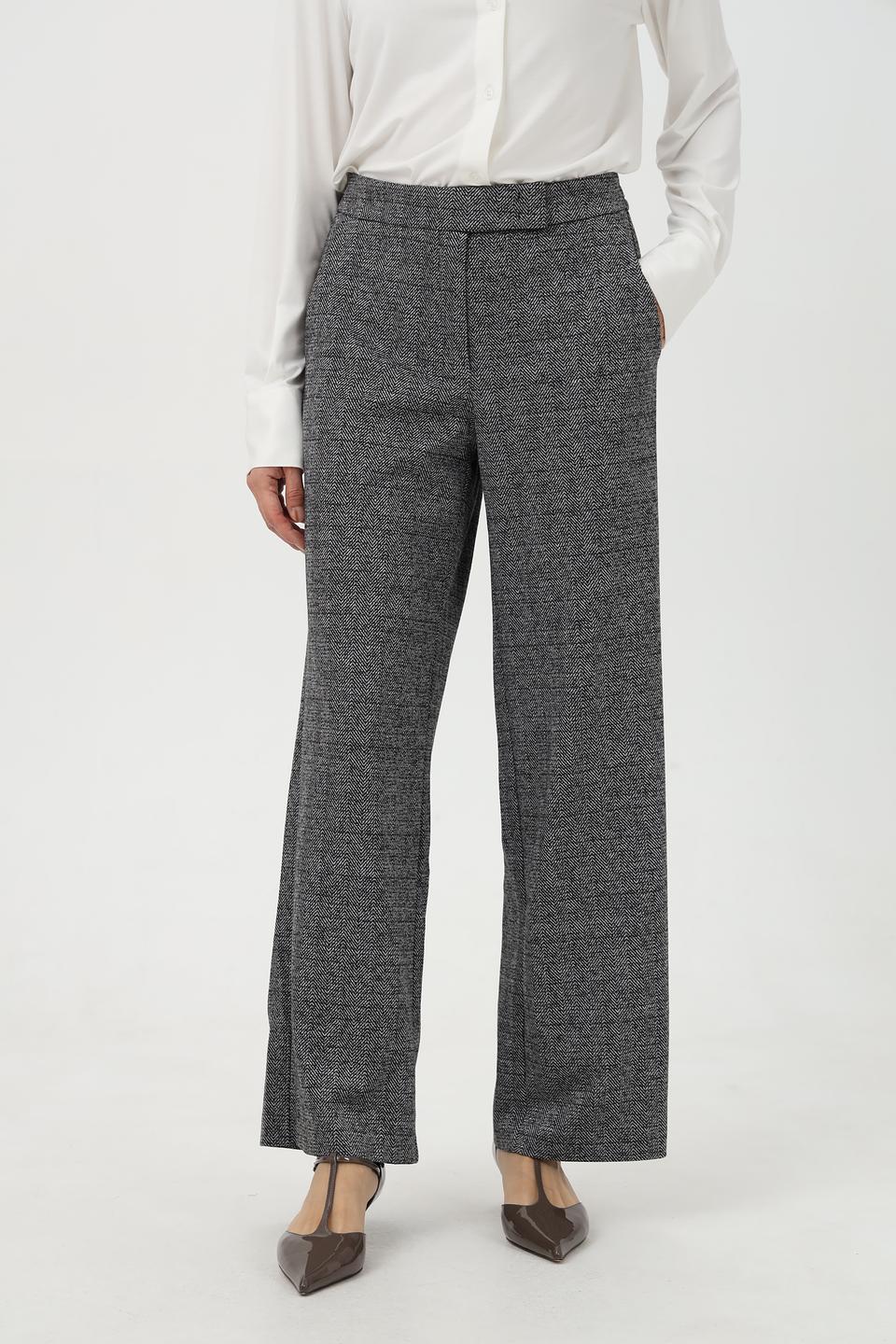 Брюки Betty and Co в клетку