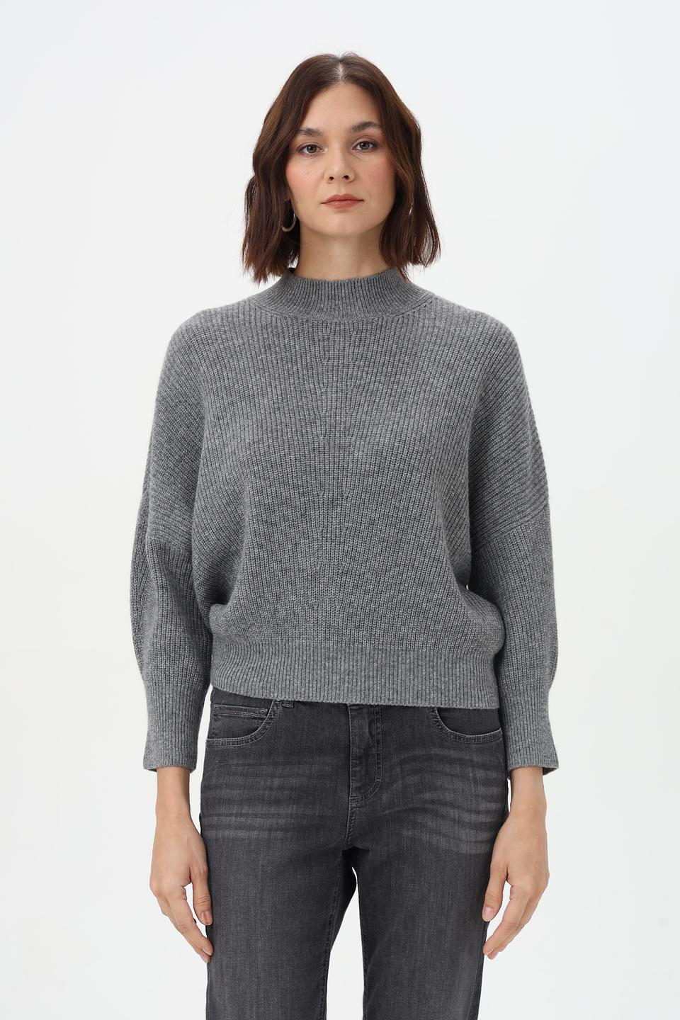 Пуловер Oui с высоким горлом, серый