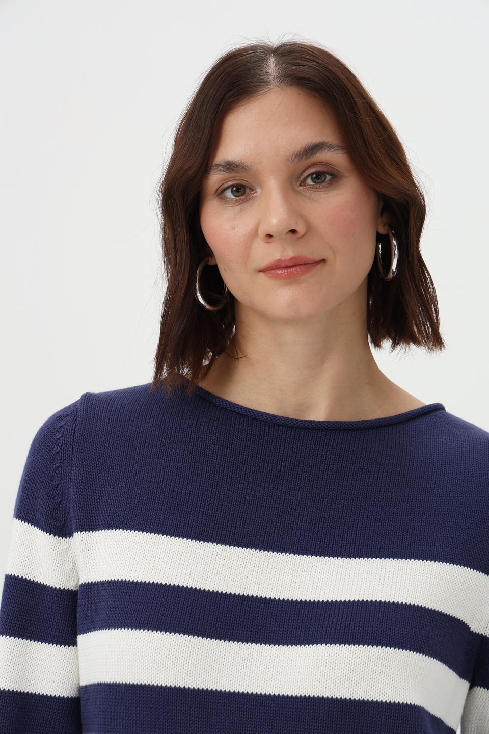 Пуловер Oui в полоску