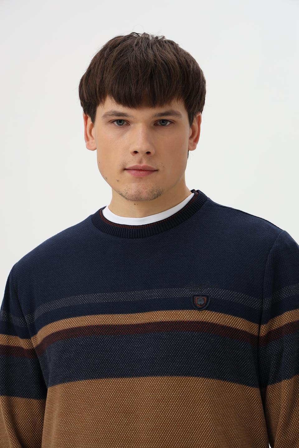 Джемпер Monte Carlo в полоску