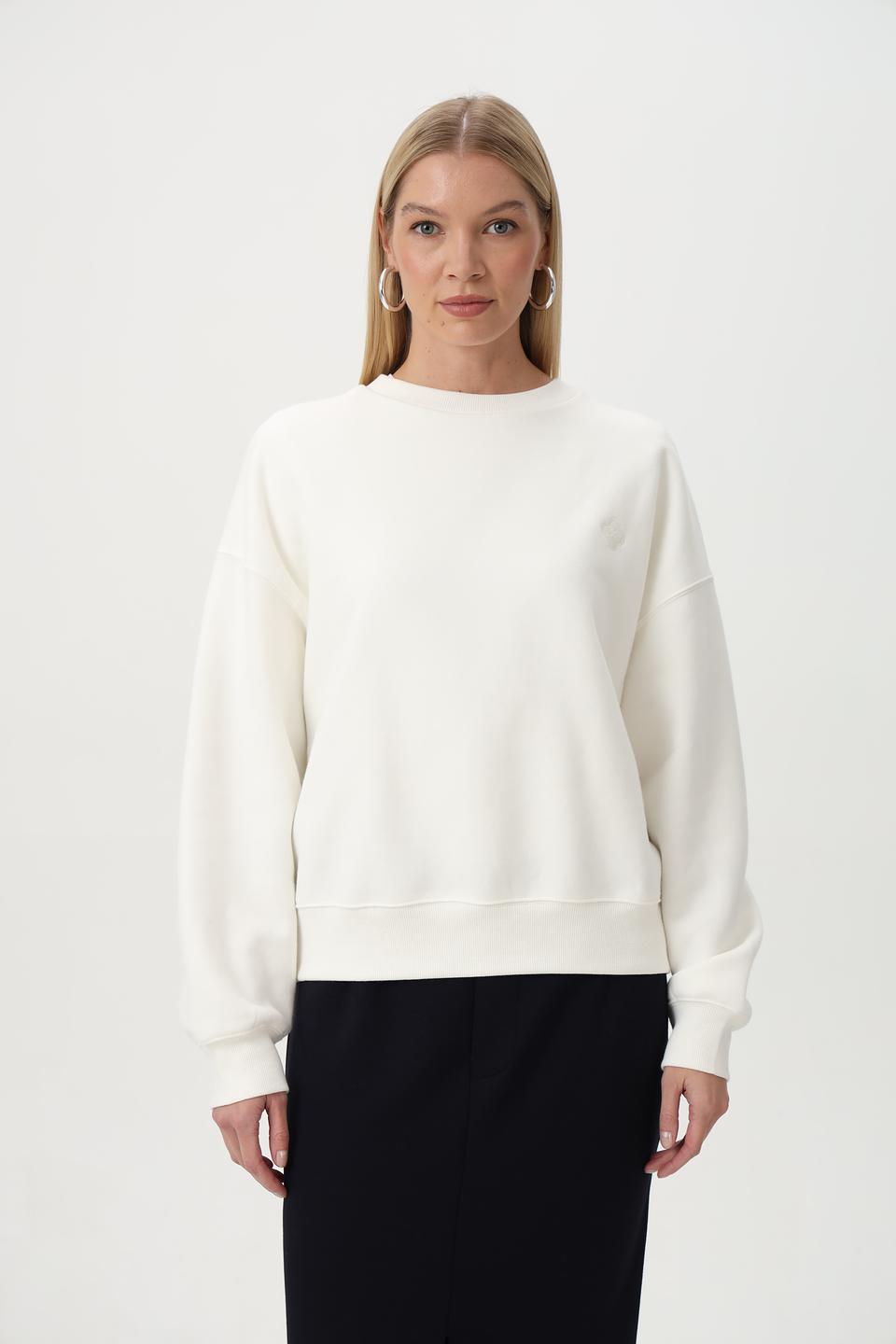 Пуловер Rich and Royal молочный