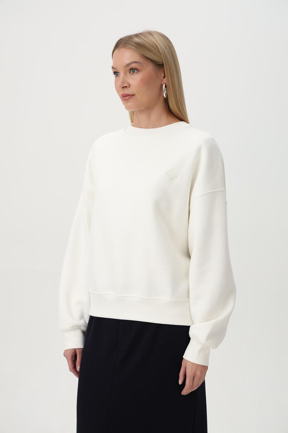 Пуловер Rich and Royal молочный