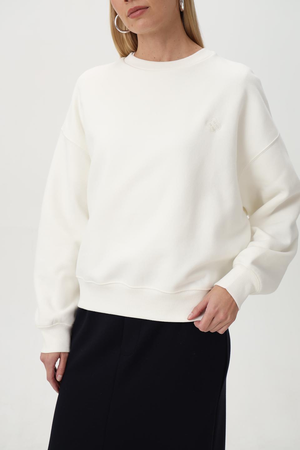 Пуловер Rich and Royal молочный