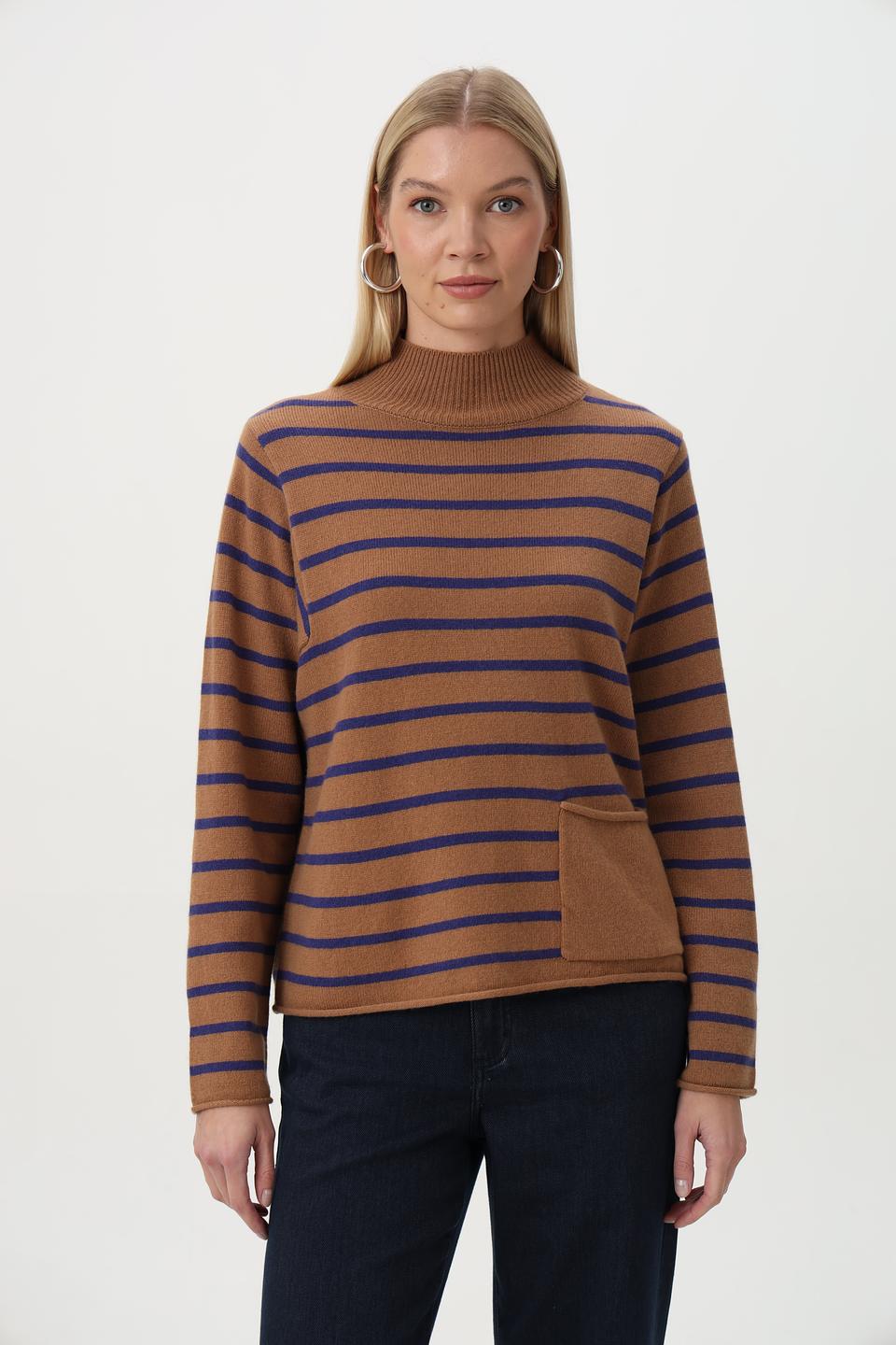 Пуловер Oui в полоску