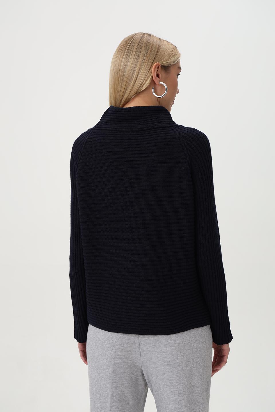 Пуловер Monari с капюшоном