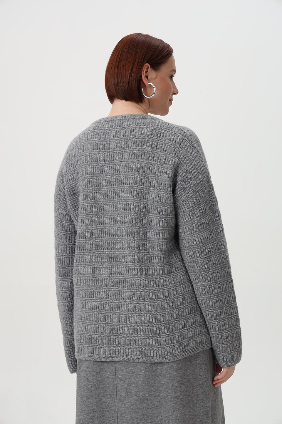 Пуловер Gollehaug с узором