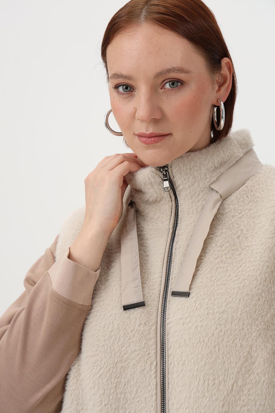 Жилет Barbara Lebek из искусственного меха