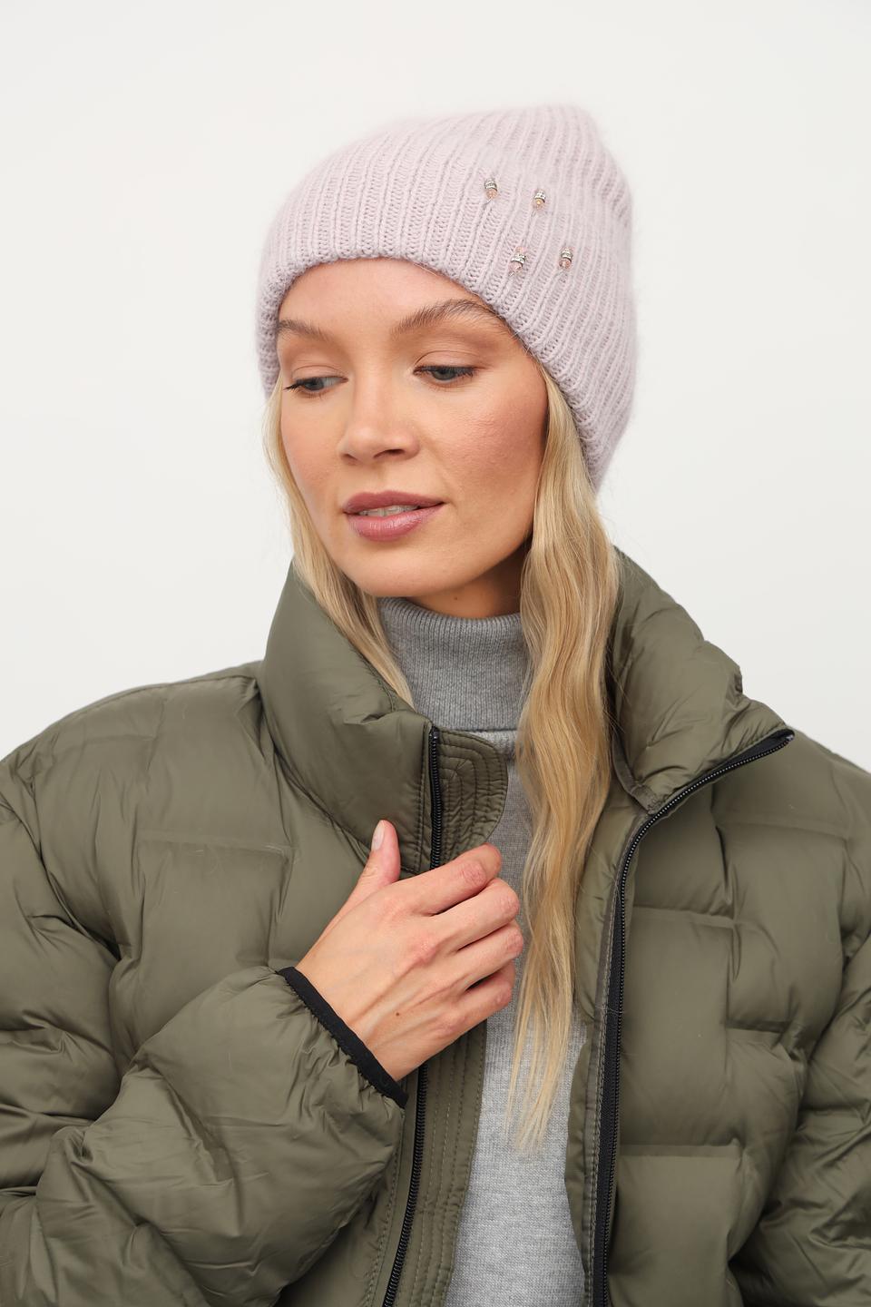 Шапка Julia Florenzi с бусинами