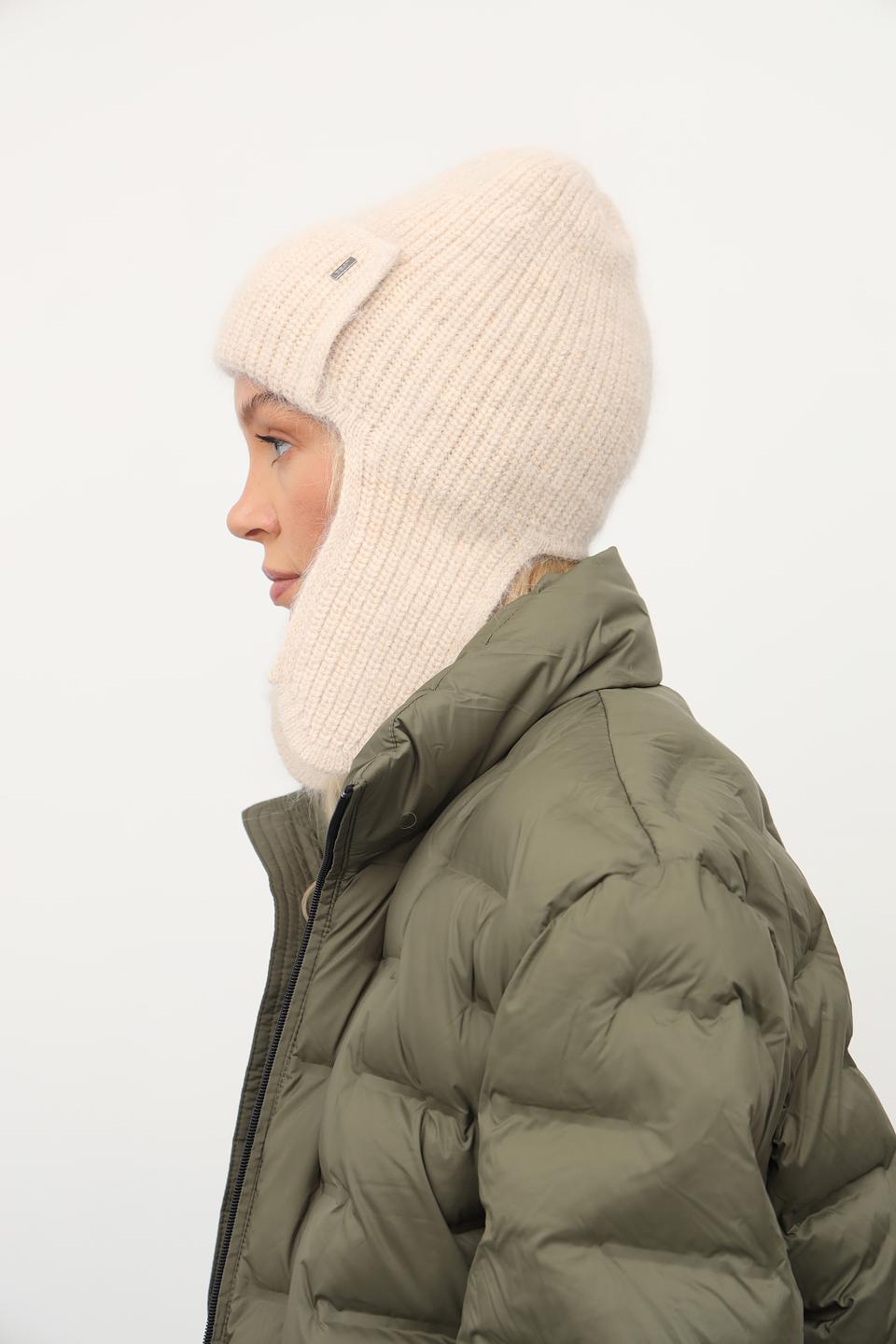 Шапка Julia Florenzi с ушами молочный